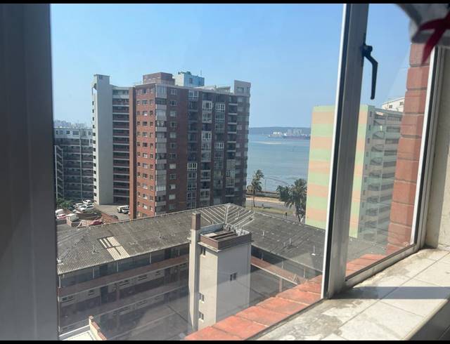 2 BEDROOM APARTMENT FOR SALE IN DURBAN CENTRAL